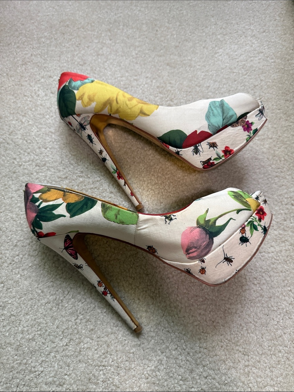 Ted Baker London Floral Peep-Toe Platform Pumps - White Multicolor